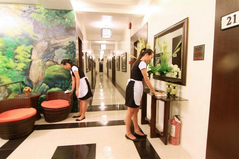 Urban Manor Hotel Рохас Экстерьер фото