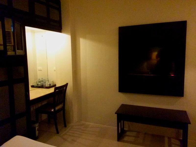 Urban Manor Hotel Рохас Экстерьер фото